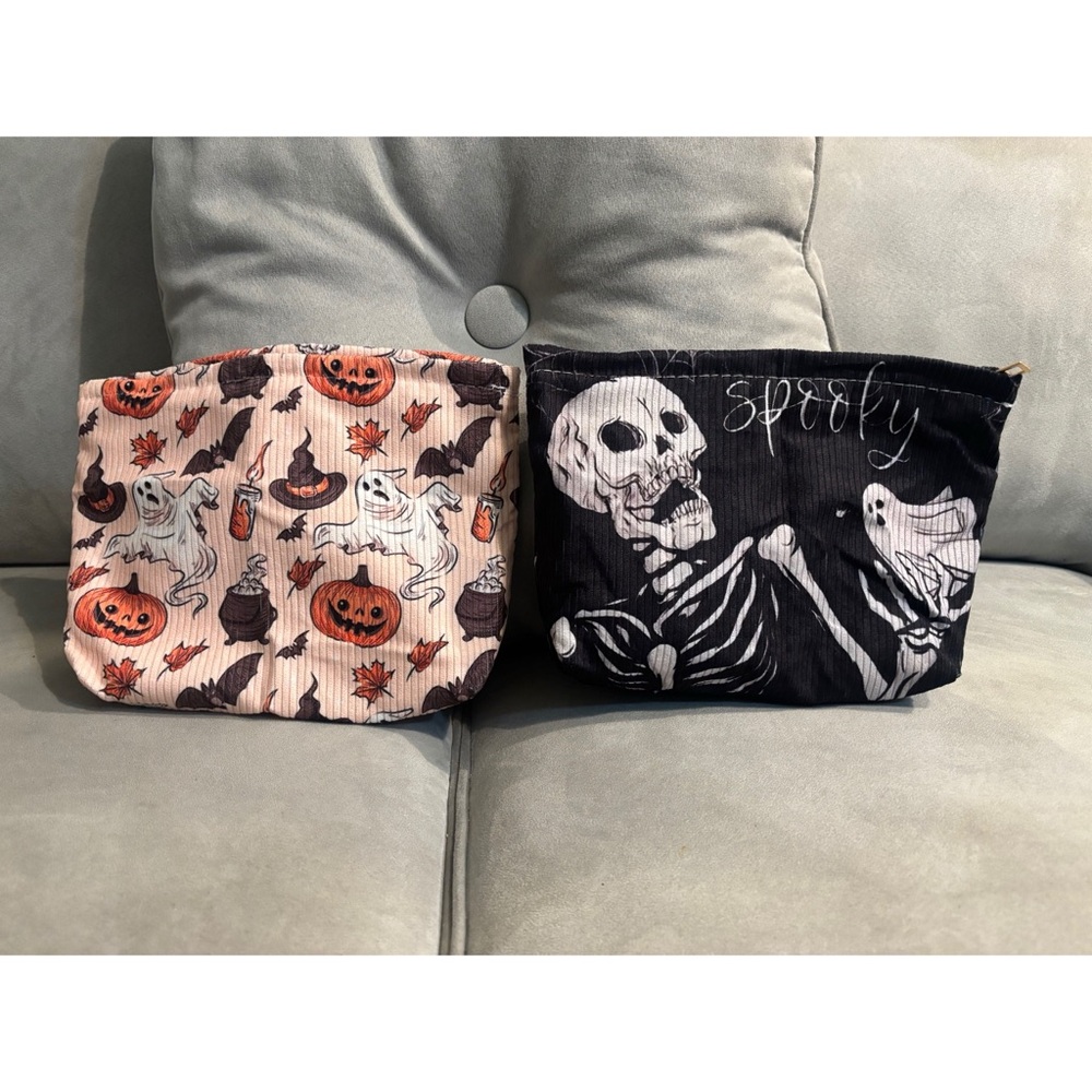 Halloween themed cosmetic pouches 2 pc